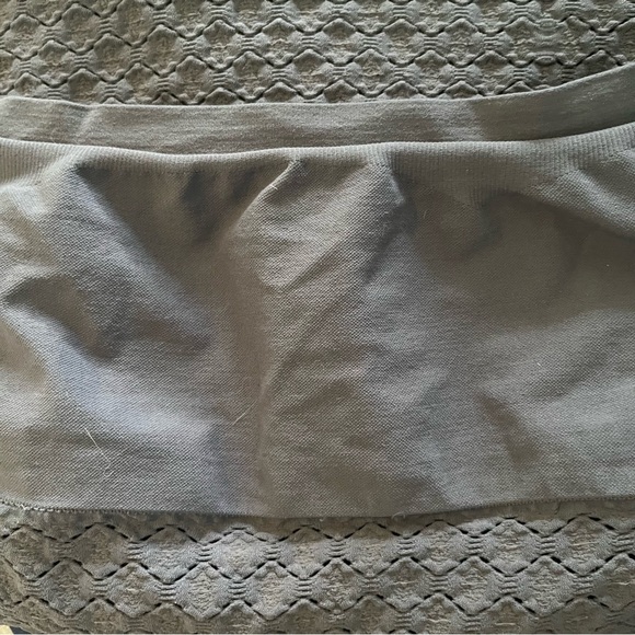 Free People Intimately Honeycomb Tube Top Size Medium/Large in Grey - Picture 7 of 8